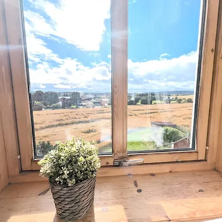 Your Cozy Base In Trondheim, Two Bedrooms & Free Parking Appartement Trondheim
