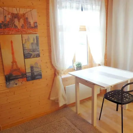 Fully Equipped Flat, 2 Bedrooms, Free Car Parking. Trondheim