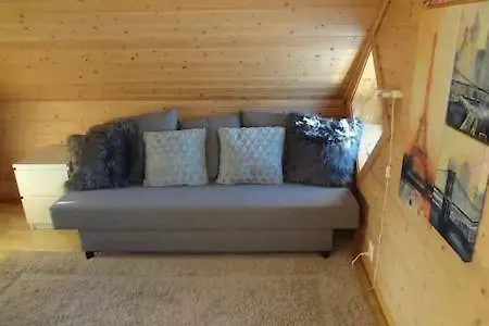 Fully Equipped Flat, 2 Bedrooms, Free Car Parking. Apartment *