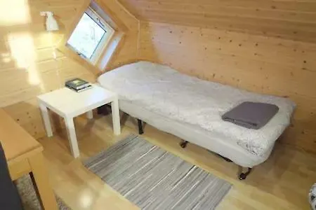 Fully Equipped Flat, 2 Bedrooms, Free Car Parking. *