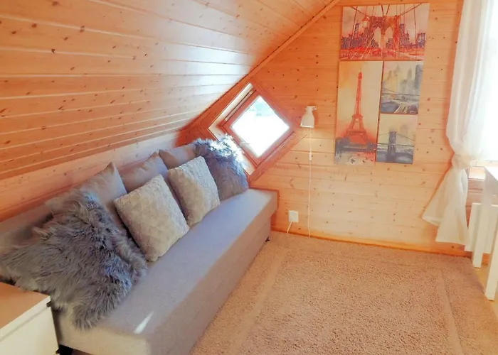 Fully Equipped Flat, 2 Bedrooms, Free Car Parking. Apartmán